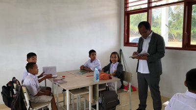 Bupati Humbahas berikan Motivasi Siswa/i SMP Negeri 5 Parsingguran 