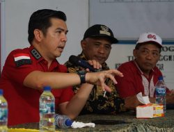 Bane Raja Manalu Berbagi dan Menyapa Warga Desa Karang Baru, Batubara