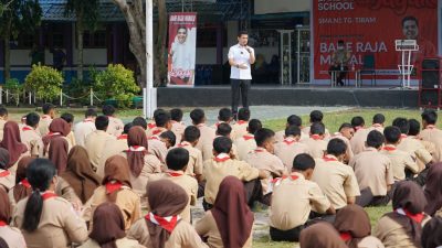 Bane Goes To School, Bane Raja Manalu Motivasi Pelajar SMA Negeri 1 Tanjung Tiram