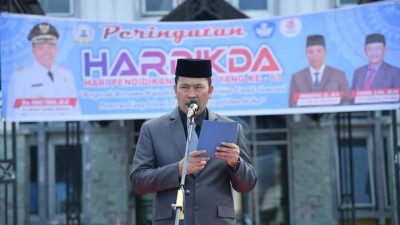 Peringati Hardika Aceh ke-63, Pemkab Bener Meriah bersama Unsur Forkopimda Laksanakan Upacara Bendera di Lapangan Setdakab Bener Meriah  