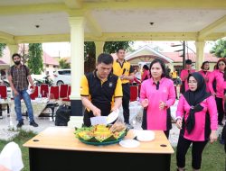 Rayakan HUT Polwan ke-74 serta Peringatan HKGB ke 70, Kapolres AKBP Ronald Beri Apresiasi dan Ingatkan Untuk Tetap Menjaga Marwah Institusi Polri