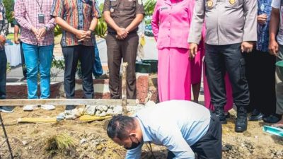 Bupati Bersama Kapolres Humbahas Letakkan Batu Pertama Pembangunan Sipropam, Sikum dan Siwas Polres Humbahas
