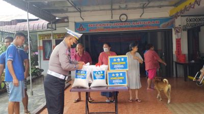 Peringati Hari Lalulintas Bhayangkara ke-67, Satlantas Polres Simalungun Gelar Baksos di Panti Jompo Anugrah