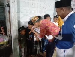 Sambut Bulan Maulid, Kapolsek Peureulak Barat Santuni Anak Yatim