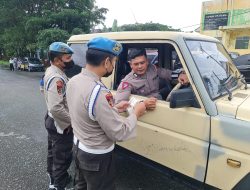 Implementasi Quick Win Presisi, Propam Polres Simalungun Gaktibplin Dengan Cek Kelengkapan Surat Kendaraan Personil Polres