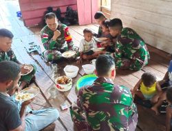Satgas Pamtas Yonif 132/BS Kunjungi Dapur Mama   