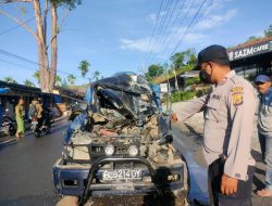 Keok! Isuzhu Panther Rusak Berat Ketika Cium Bagian Belakang Fuso Hino    