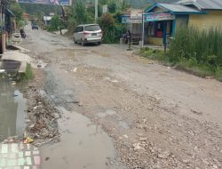 Dr JTP Hutabarat : Pihak Pemkab Taput Tentu Harus Bebaskan Lahan Pembangunan Drainase agar Realisasi Pembangunan Jalan dan Drainase dari Provinsi