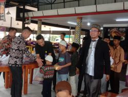 Jum’at Baroqah, Resto Cindelaras  Berikan Tali Asih  kepada Anak Yatim Piatu