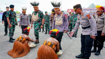 Panglima TNI dan Kepala Staf Resmikan Polda Papua Baru, Kapolri: Wujud Sinergitas Makin Kokoh