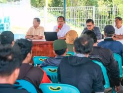 Dosmar Banjarnahor Diskusi bersama Petani dalam Pengembangan Food Estate   