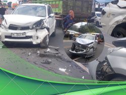 BRAKKK! Terios Hantam Sigra Dijalan Medan    