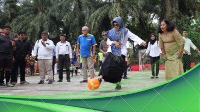 dr Susanti Hadiri Pembukaan USI Cup VI, Ketua BEM USI : Dukung dr Susanti Wujudkan Pematangsiantar Sehat, Sejahtera dan Berkualitas