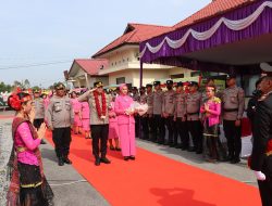 Upacara Welcome and Farawell Iringi Pergantian Kapolres Humbahas 