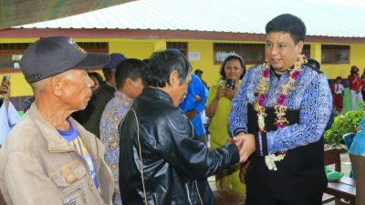 Kunjungi Desa Pananggangan II Bupati Samosir Beri Pelayanan Gratis   