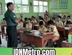 Sertu Ali Japar Beri Wawasan Kebangsaan Kepada Siswa-Siswi SDN Srengat 3   