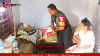 Selalu Hadir di Tengah Masyarakat, Babinsa Koramil Wlingi Bantu Warga Kurang Mampu