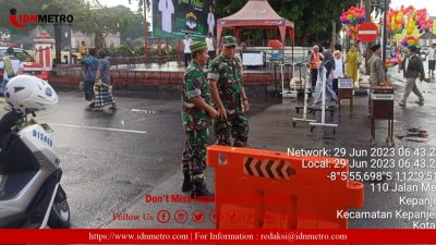 Anggota Koramil Jajaran Kodim 0808/Blitar Laksanakan Pengamanan Sholat Idul Adha 1444 H/2023 M