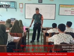 Wujudkan Generasi Muda yang Berkualitas, Babinsa Koramil Panggungrejo Berikan Wasbang di Sekolah   