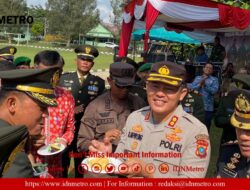 Perayaan HUT TNI Ke-78, Kapolres Simalungun Berikan Kejutan Kue Ulang Tahun Kepada Dandim 0207/Sml