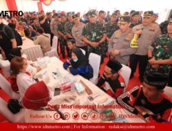 Kapolri dan Panglima TNI Beri Apresiasi Bakti Kesehatan dan Bakti Sosial Alumni AKABRI 91 Terpusat di Malang