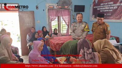 Polsek Bosar Maligas Pantau Langsung Pembagian (BLT DD) Tahun 2023 Bagi Warga