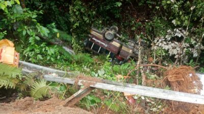 Bus STT Terjun Kejurang di Desa Pangarlambung, Kecamatan Adian Koting 2 Orang Meninggal