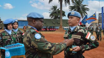 Satgas Kizi TNI Konga XX-T Monusco Terima Penghargaan UN Medal