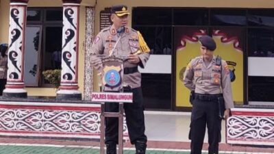 Kapolres Simalungun Pimpin Upacara Pelepasan Purnabakti Iptu H Manurung