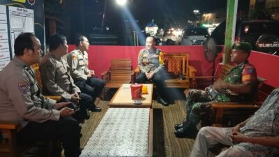 Wakapolres Singkawang Kompol Tri Prasetyo Lakukan Supervisi di Pos Pengamanan Lebaran