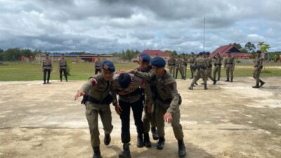 Satbrimob Polda Kalbar Asah dan Tingkatkan Kemampuan dalam Latihan Pengamanan VIP