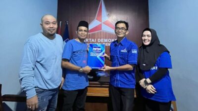 Perebutan Kursi Pemimpin Mempawah: Kader Terbaik Partai Demokrat Ikut Ambil Formulir Pendaftaran