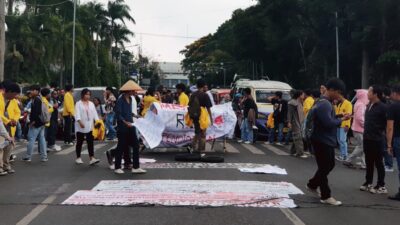 Pendidikan Kota Pematangsiantar Sedang Berduka, Elemen Masyarakat dan Mahasiswa Gelar Unjuk Rasa