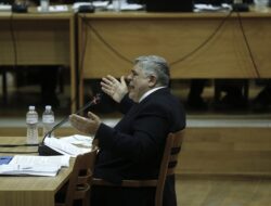 Yunani Akan Bebaskan Mantan Pentolan Kelompok ‘Neo-Nazi’ Michaloliakos dari Penjara