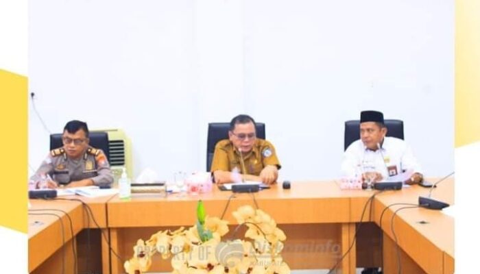 Sekda Labuhanbatu Pimpin Rapat Pemberangkatan  Jemaah Calon  Haji   