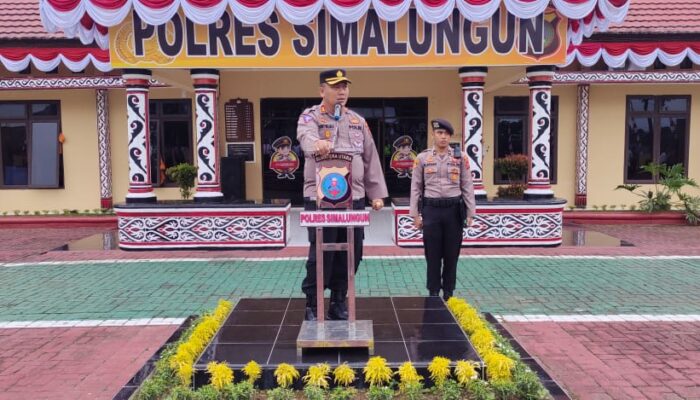 Kapolres Simalungun Pimpin Apel Pagi, Tekankan Disiplin dan Kinerja Personel