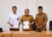 Sekda Labuhanbatu Tandatangani Surat Kelola SPAM IKK Bilah Hilir