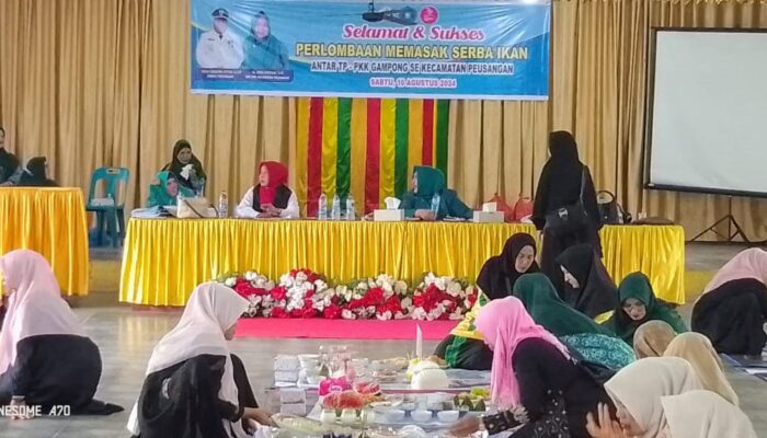 Semarakkan HUT RI ke-79, TP PKK Kecamatan Peusangan Gelar Lomba Serba Masak Ikan