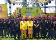 Ribuan Masyarakat Bireuen Hadiri Deklarasi Paslon Bupati dan Wakil Bupati dari Partai Golkar. 