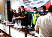 Kejaksaan Negri Humbahas Lakukan Pemusnahan Barang Bukti Perampasan bersama Rekan Media 