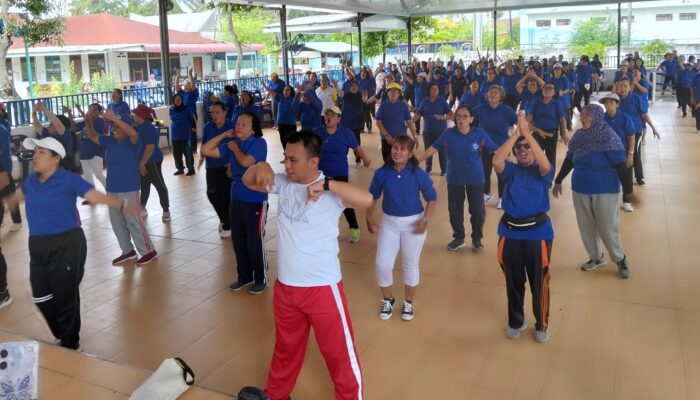 Masyarakat Simalungun Antusias Senam Rutin di Sopo Tubangarna bersama Benny Sinaga 