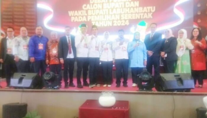 Debat Pertama Paslon Bupati dan Wakil Bupati Labuhanbatu di Ballroom Suzuya