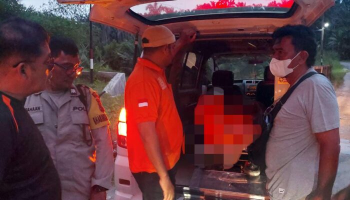 Tim INAFIS Polres Simalungun Lakukan Olah TKP Penemuan Mayat di Sungai Aek Boluk