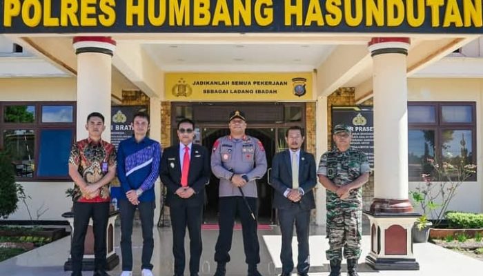 Bupati Sambut Kedatangan Kapolres Humbahas AKBP Arthur Sameaputty