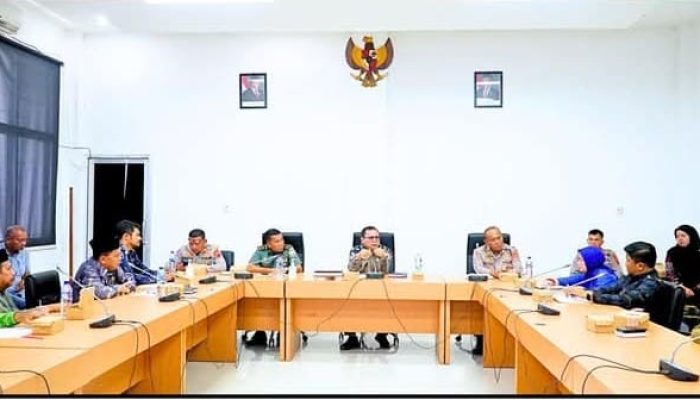 Sekda Hasan Heri Rambe Pimpin Rapat Persiapan Pemberangakat Jamaah Calon Haji