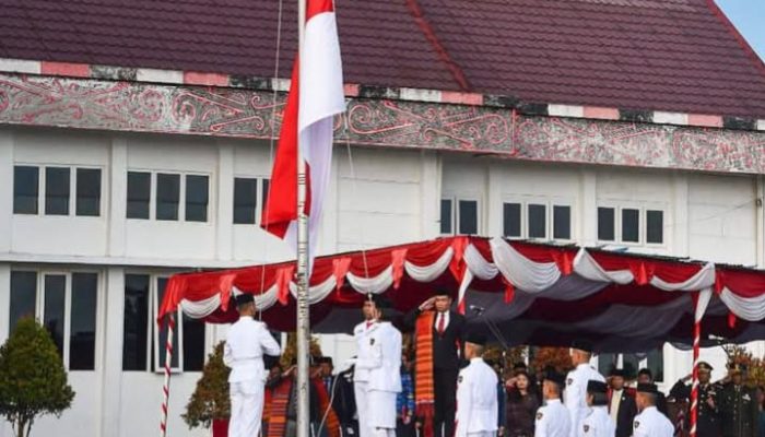 Bupati Oloan P Nababan Pimpin Upacara Peringatan Hari Lahir Pancasila Tahun 2025