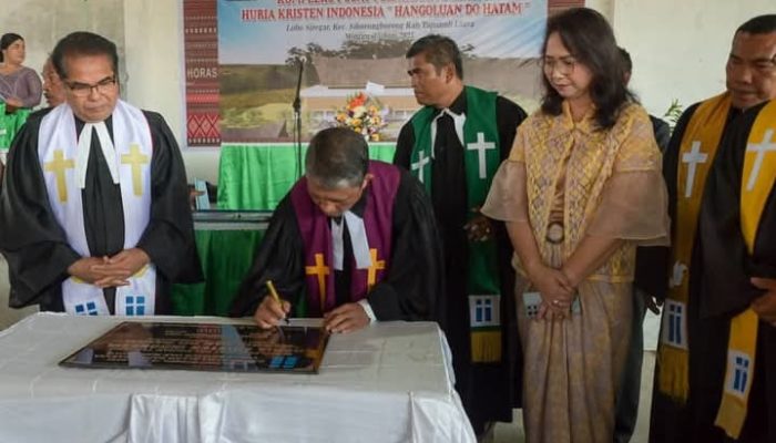 Wakil Bupati Humbahas Hadiri Peresmian Komplek Pusat Pelayanan Terpadu HKI