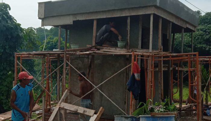 Abaikan Keselamatan Kerja, Pekerja Proyek di Pemakaman Pondok Rejek Cibinong Tak Gunakan APD