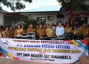 PT Bakara Energi Lestari Salurkan Bantuan CSR Alat Marching Band Ke SMPN 007 Baktiraja, Disaksikan Bupati Humbahas