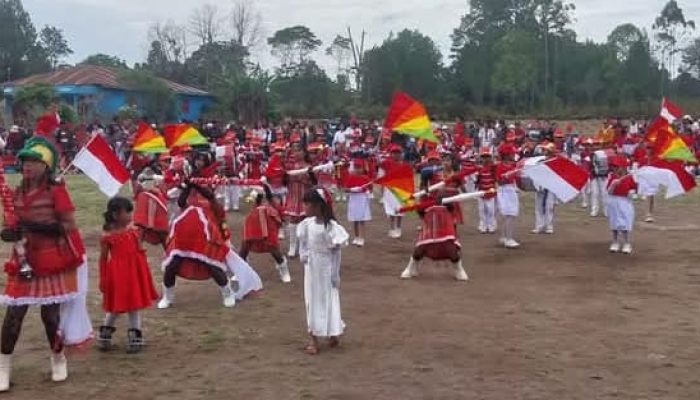 Lomba Marching Band Tingkat Pelajar Semarakkan HUT Ke-80 RI di Paranginan